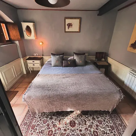 Du Cerf Apartment