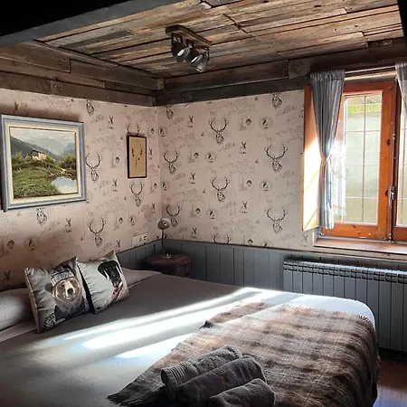 Du Cerf Apartmán Llivia